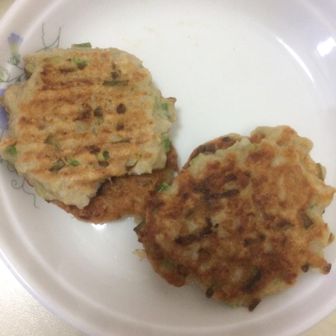 懒人快手餐：鸡蛋藕饼