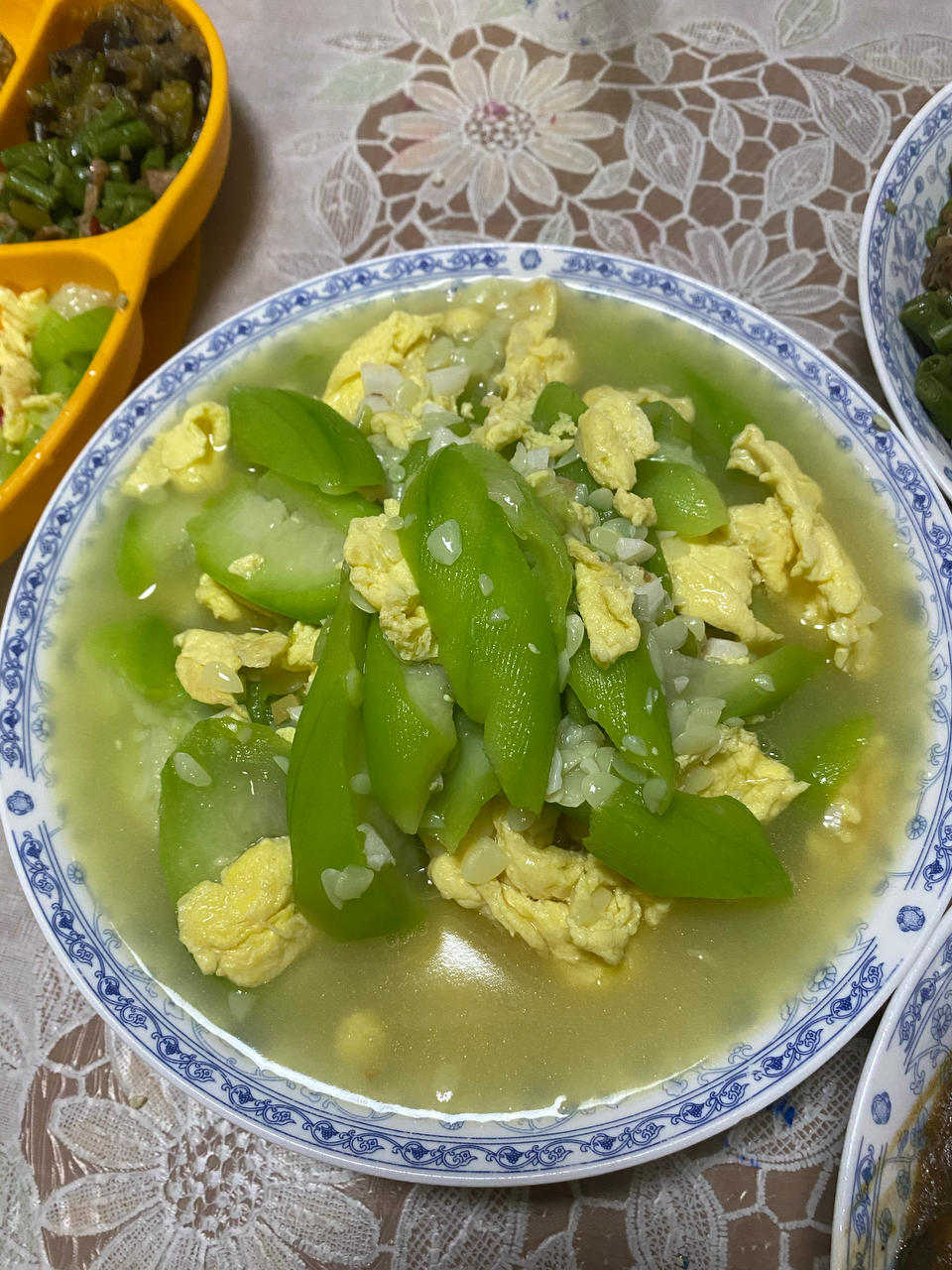 丝瓜炒鸡蛋5分钟夏日防暑快炒