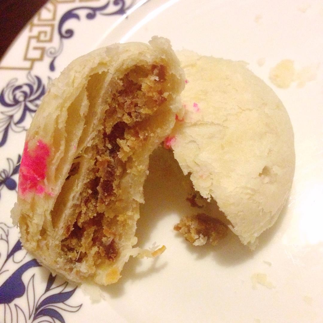 白酥皮云腿月饼