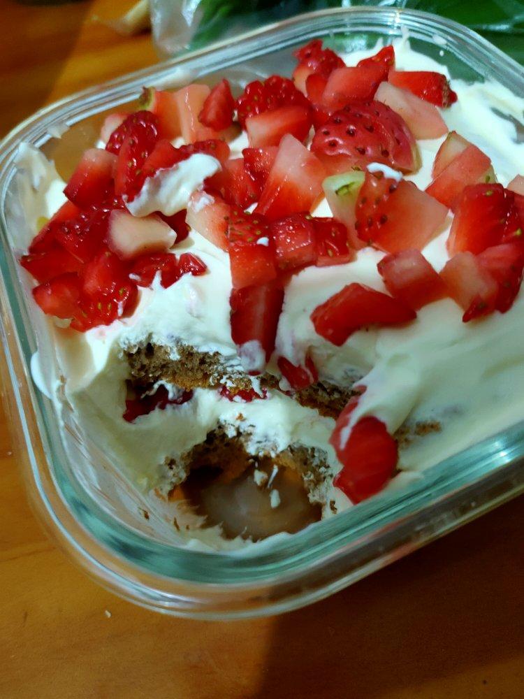 零失败的戚风蛋糕（超详细，附多组视频）2019.10.18更新（附6寸 8寸 10寸配方）