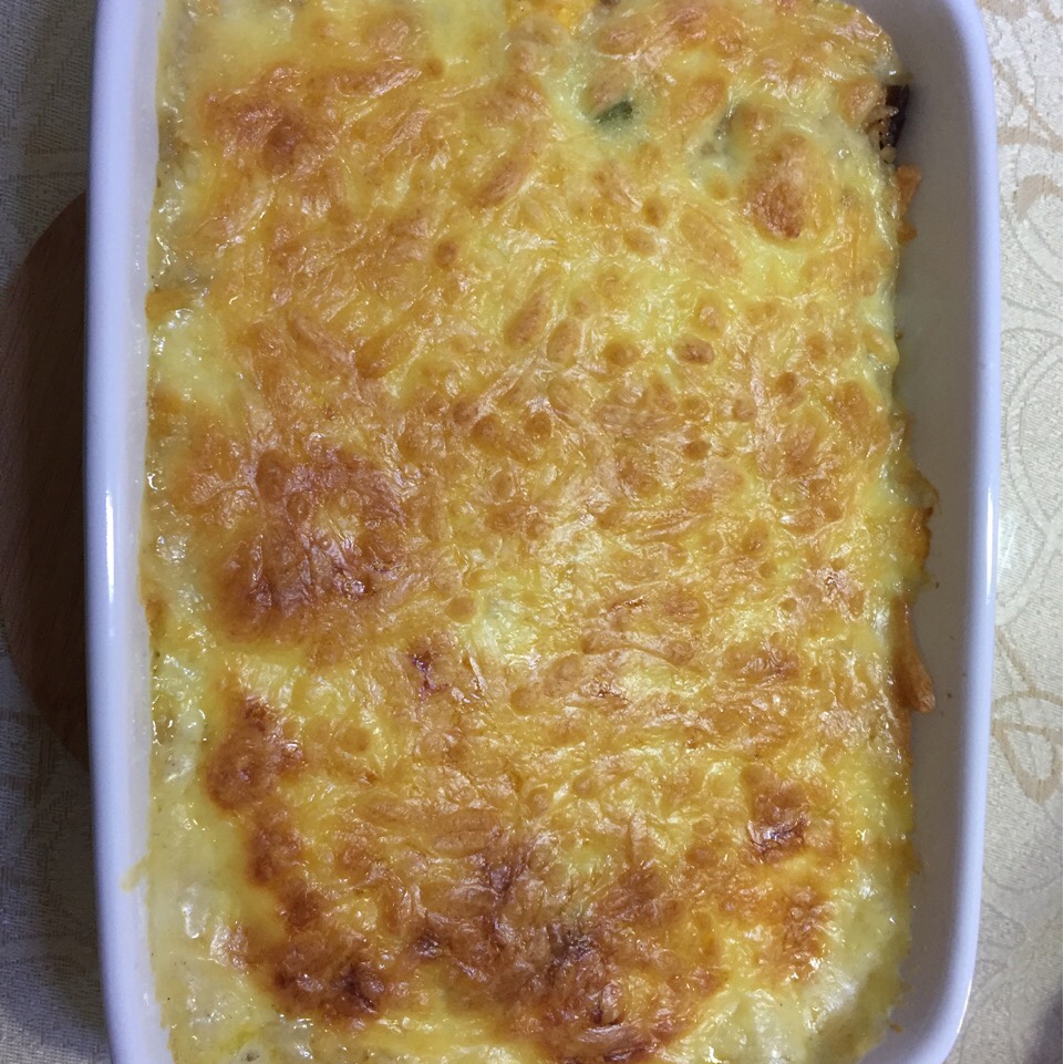 海鲜焗饭 Seafood Fried Rice with Cheesy Topping