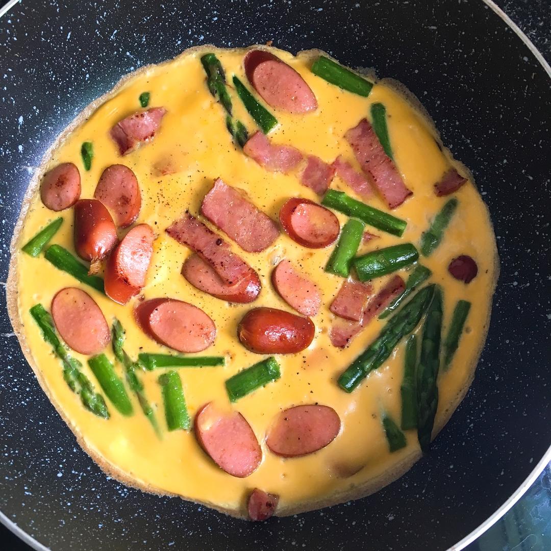 芦笋虾仁早餐蛋饼