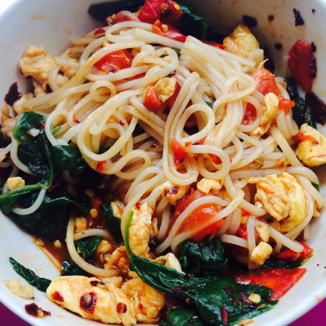 超级入味好吃的番茄鸡蛋面