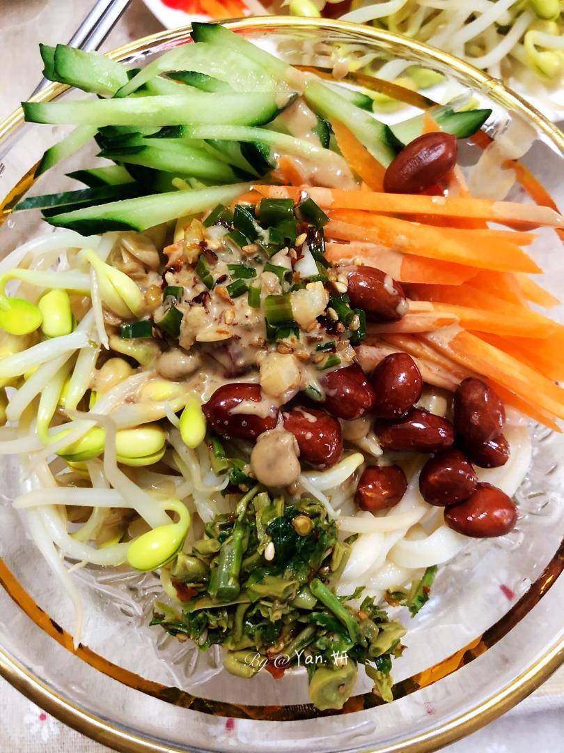 零难度的麻酱拌面皮，好吃到飞