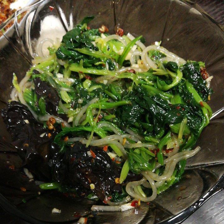 凉拌菠菜粉丝