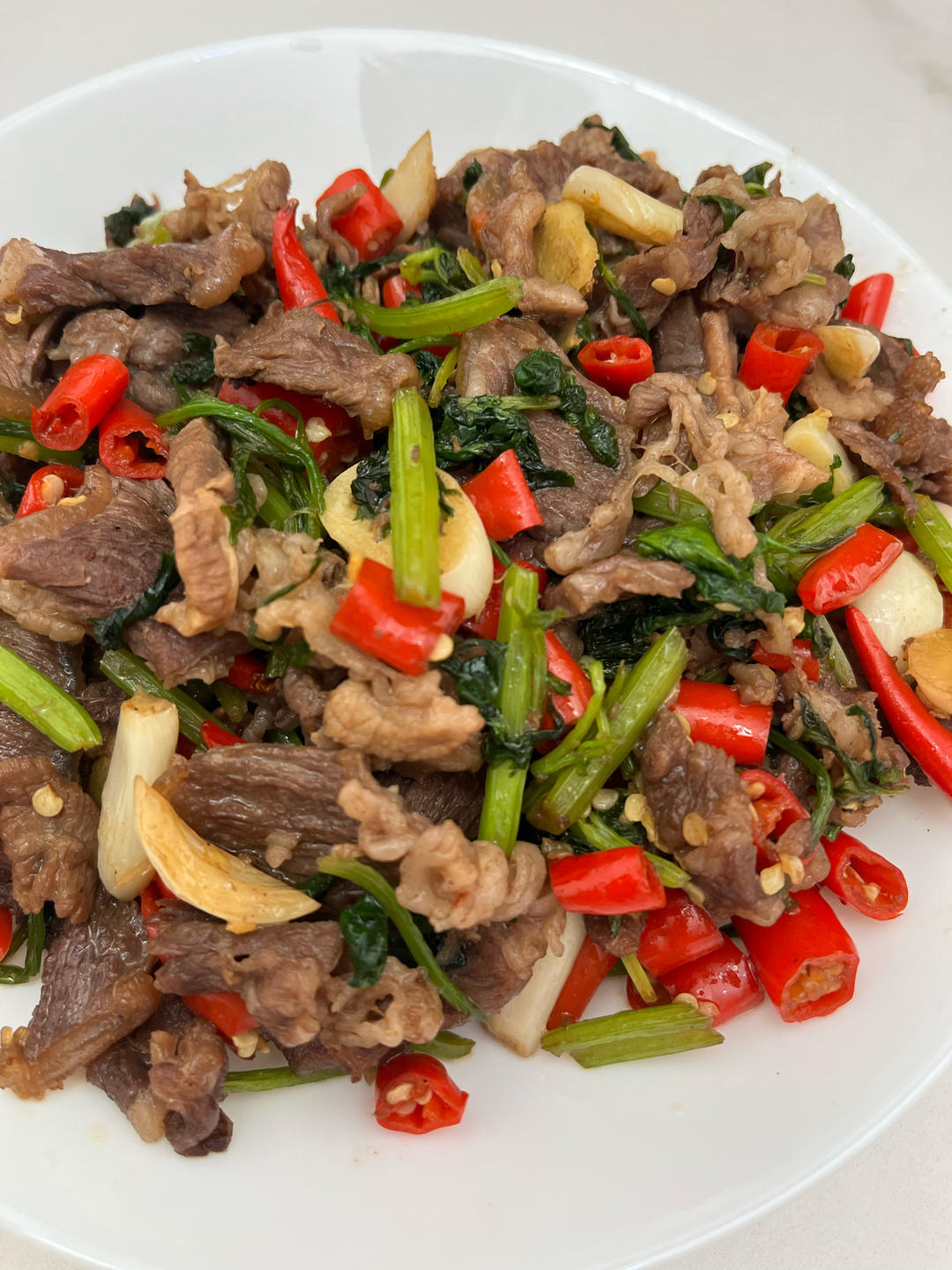 小炒黄牛肉，肉嫩味香！太好吃了简直是米饭杀手！