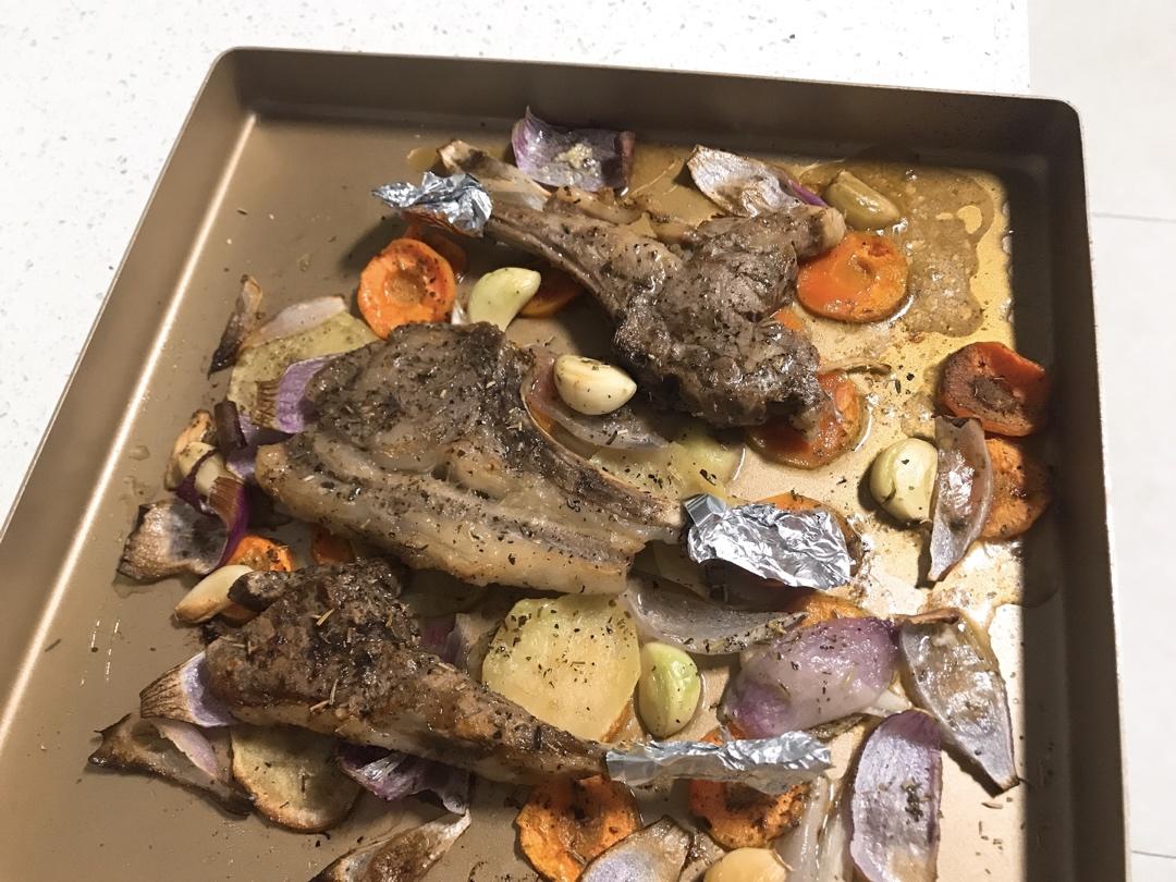 烤小羊排佐姜酒酱 - 北鼎烤箱食谱