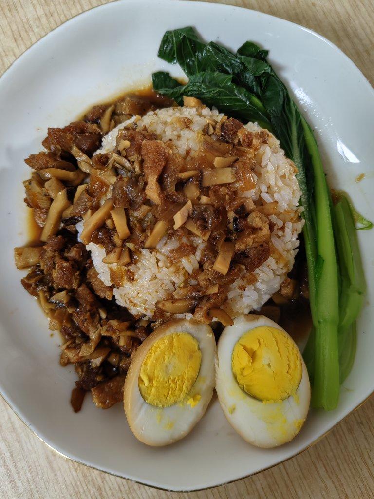 好吃到停不下来的卤肉饭