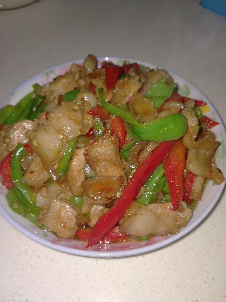 农家小炒肉【记忆中勾魂的油汤】