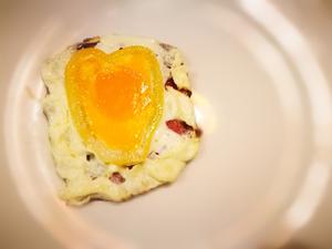 快手营养早餐 火腿煎太阳蛋的做法 步骤7