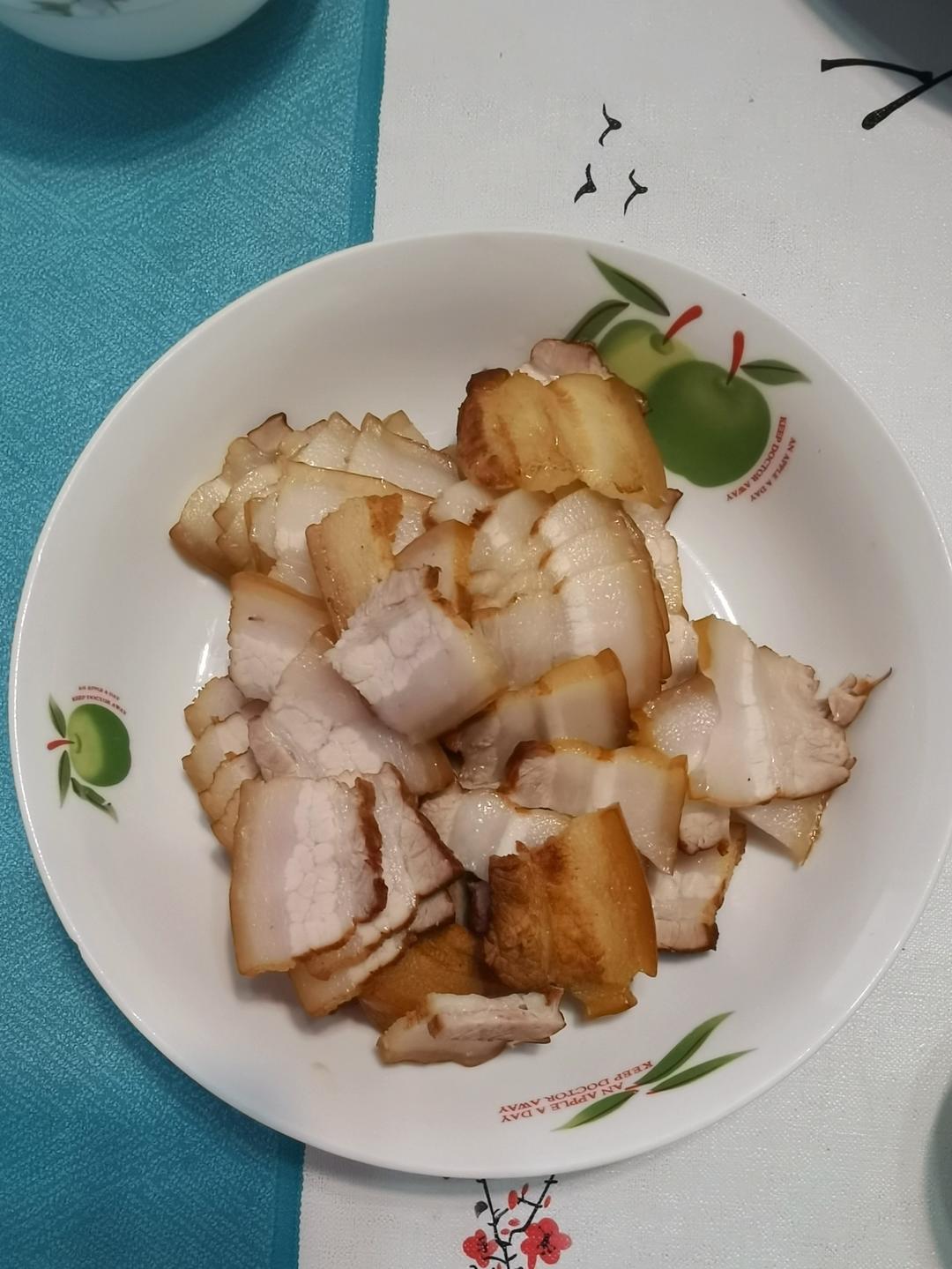 简单又美味的熏肉