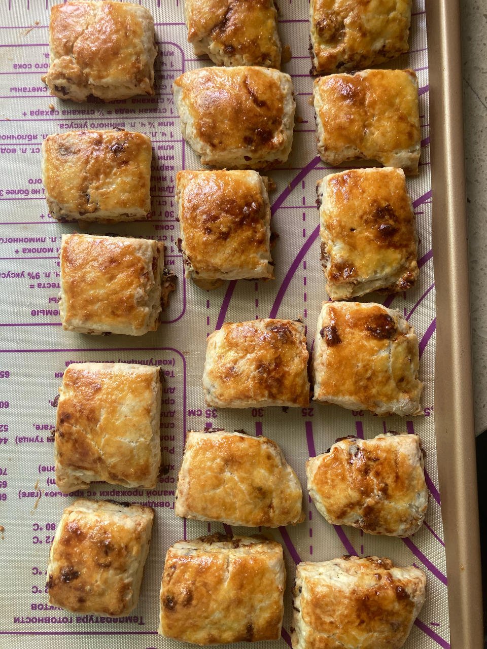 消耗淡奶油的司康