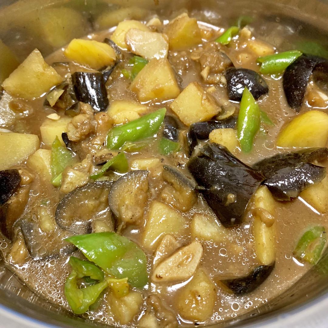 土豆炖茄子(东北菜)