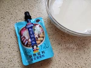 豆乳寿喜锅的做法 步骤2