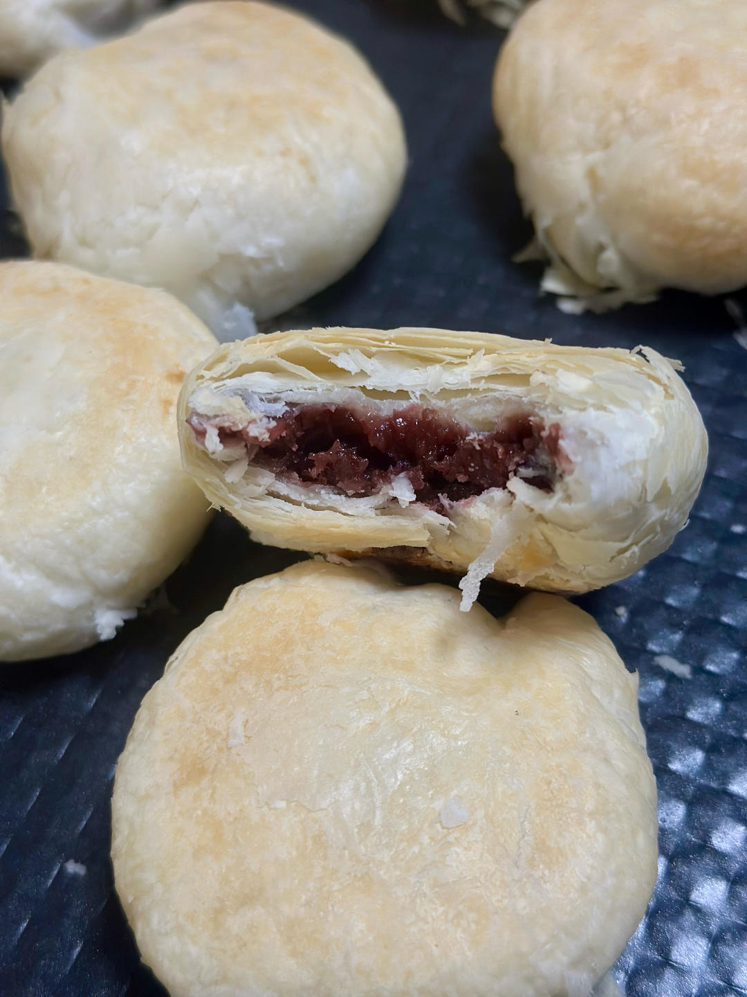 素油、大包酥，香酥掉渣的苏式玫瑰果仁月饼