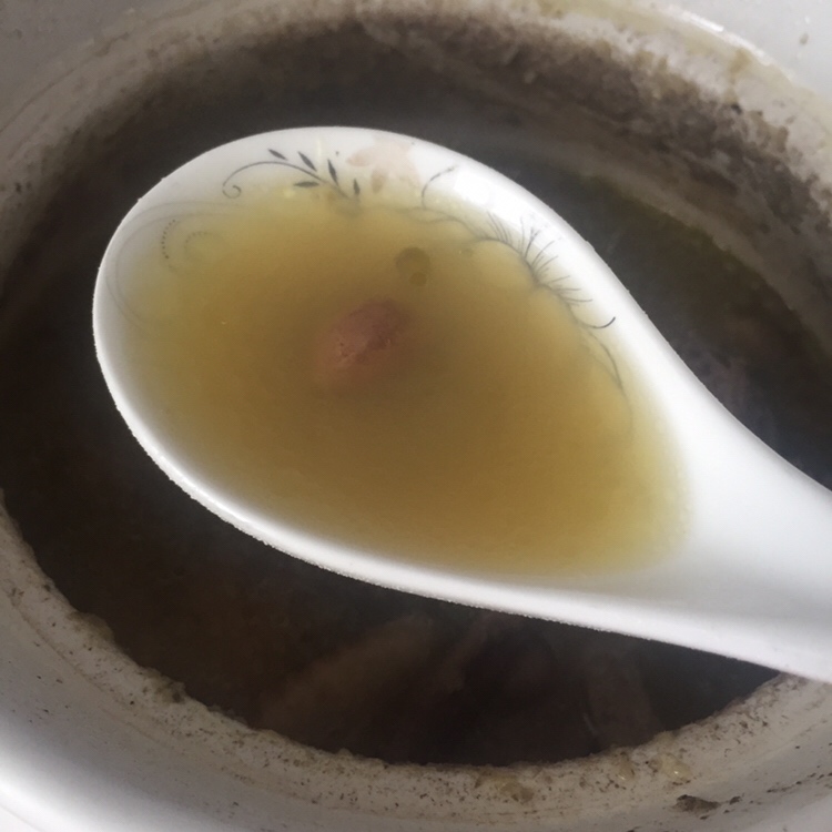 清热解毒乳鸽绿豆汤的做法 步骤4