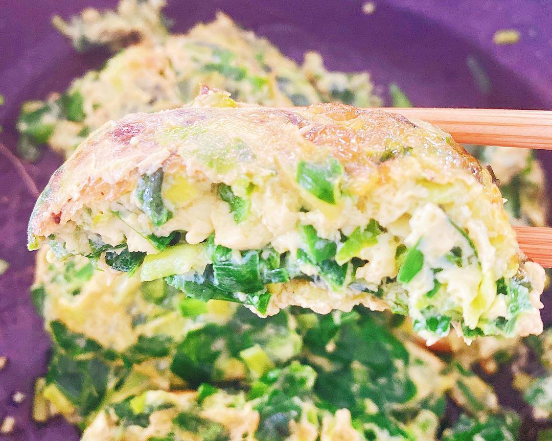 韭菜鸡蛋烧厚厚～简单好吃 我可以当饭吃😂的做法