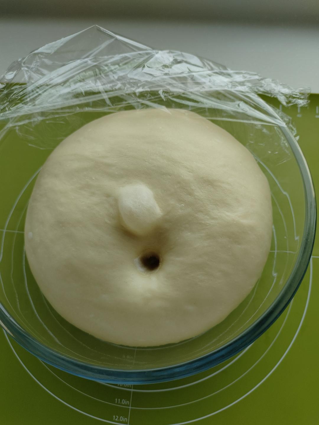 完胜白玉兰小球面包 🏈 甜咸两种口味  手撕面包