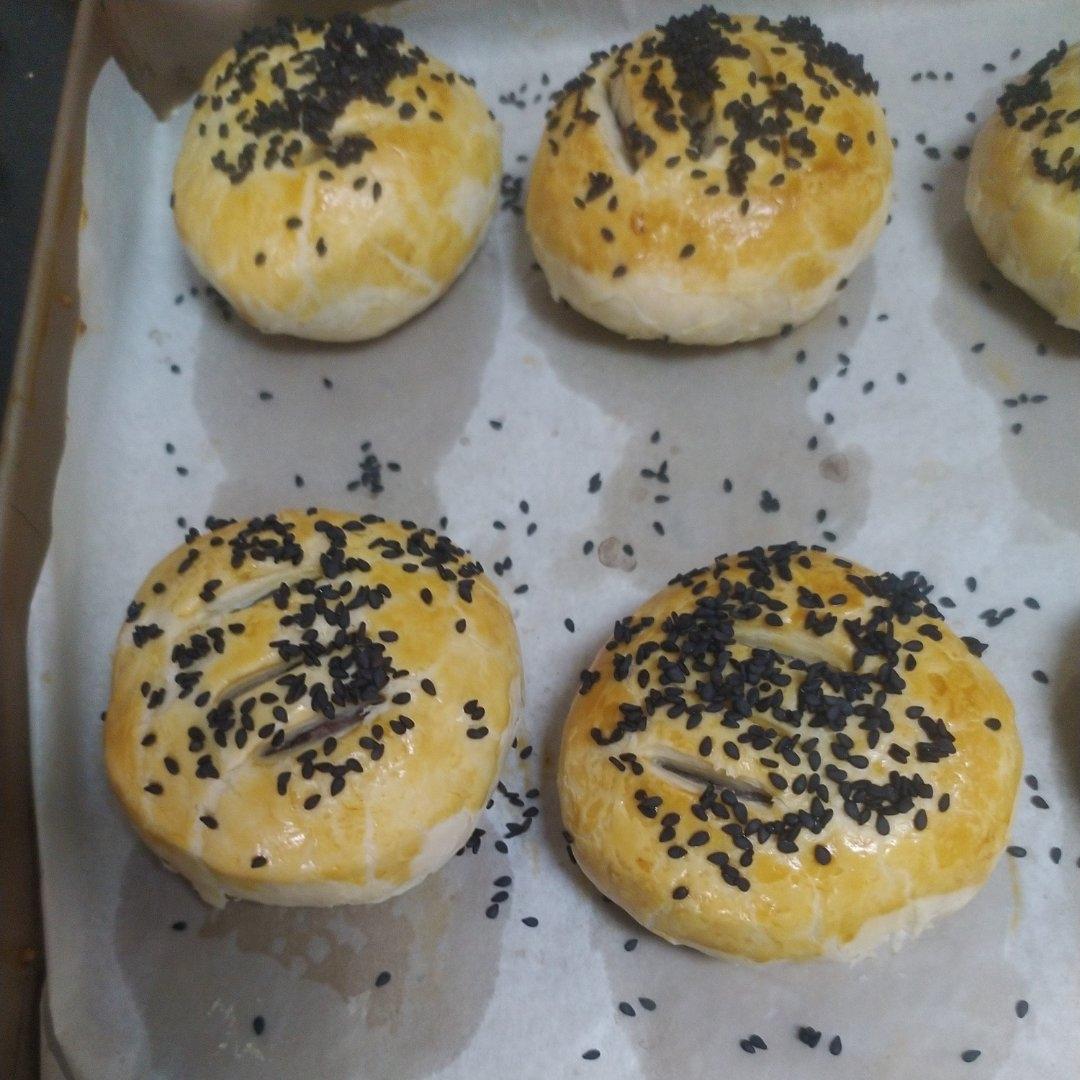 豆沙饼（烤箱做豆沙饼，方法简单，易学）