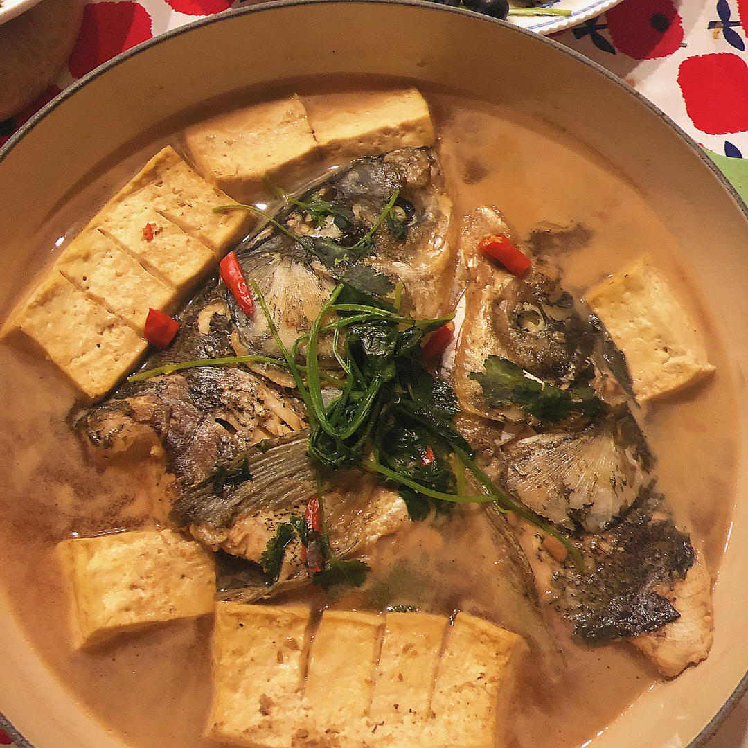 红烧鱼头