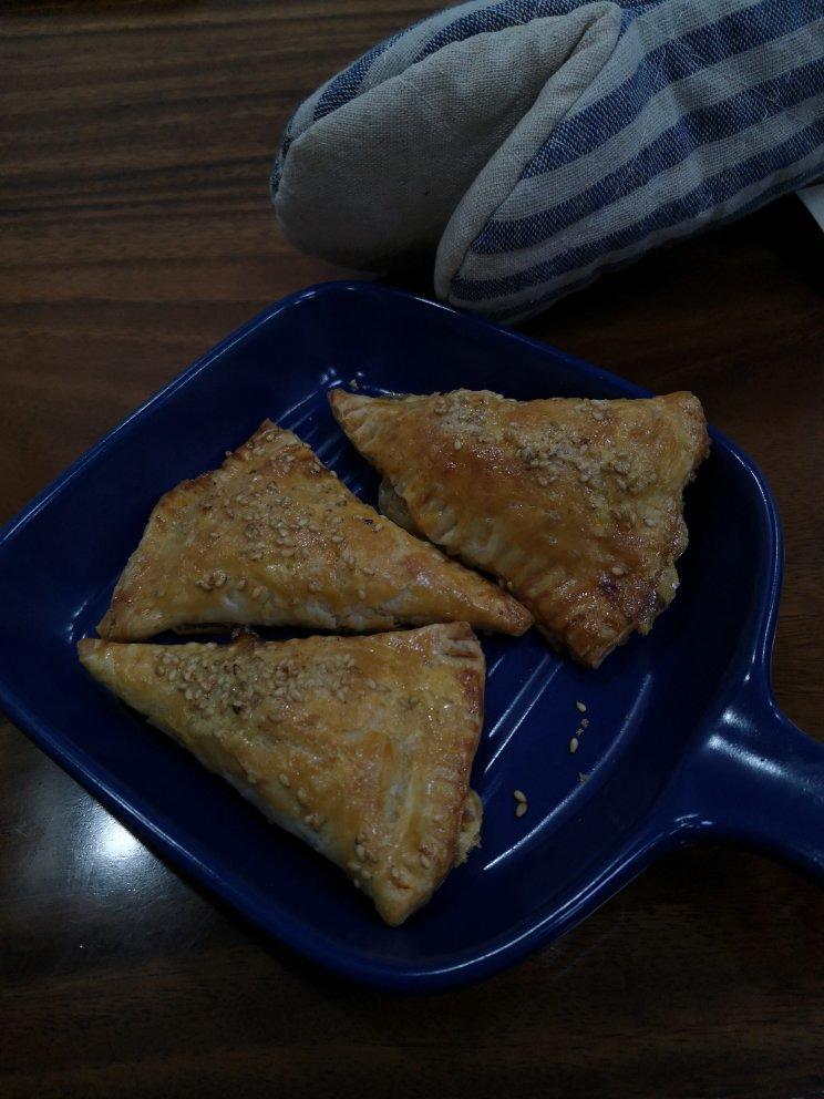 不用开酥，不用揉面，也能做香甜酥脆的苹果派