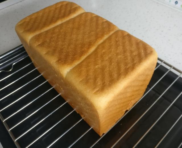 奶香土司面包(手揉版)的做法