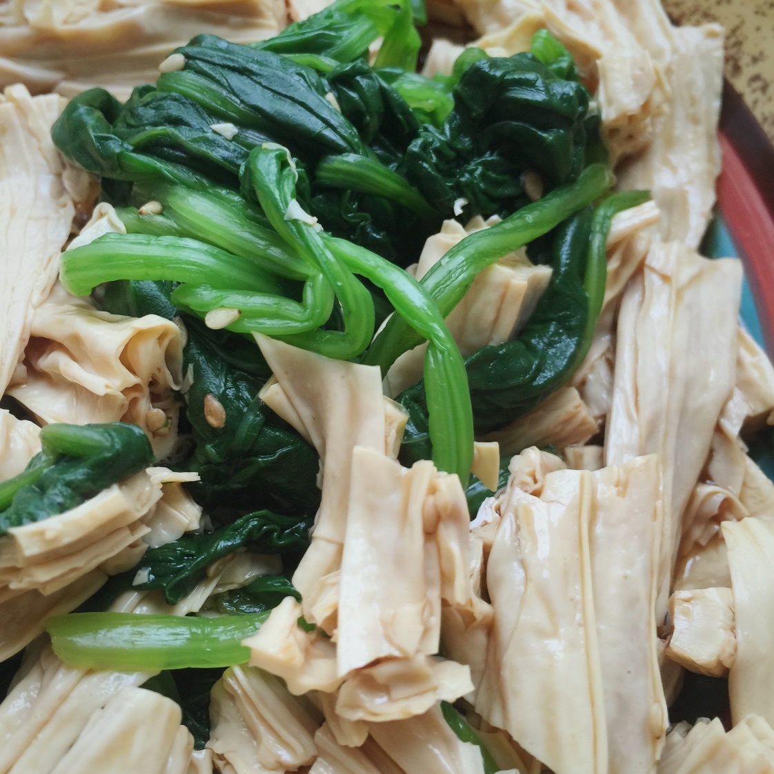 炝拌腐竹菠菜