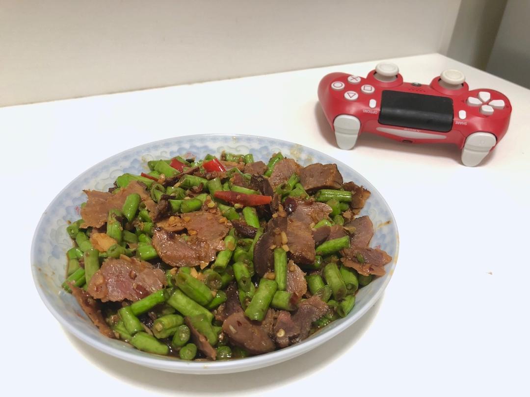超级下饭的豇豆炒腊肉