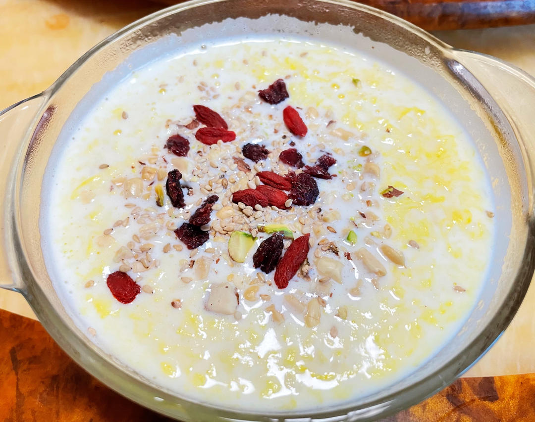 姜天骏做的牛奶鸡蛋醪糟冬日里最爱的甜品汤