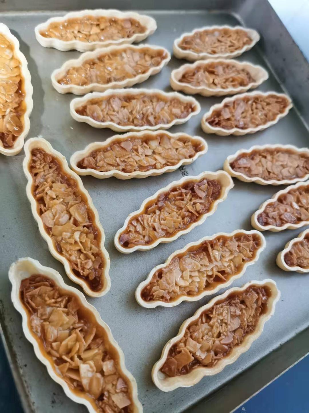 私房爆款焦糖杏仁糯米船