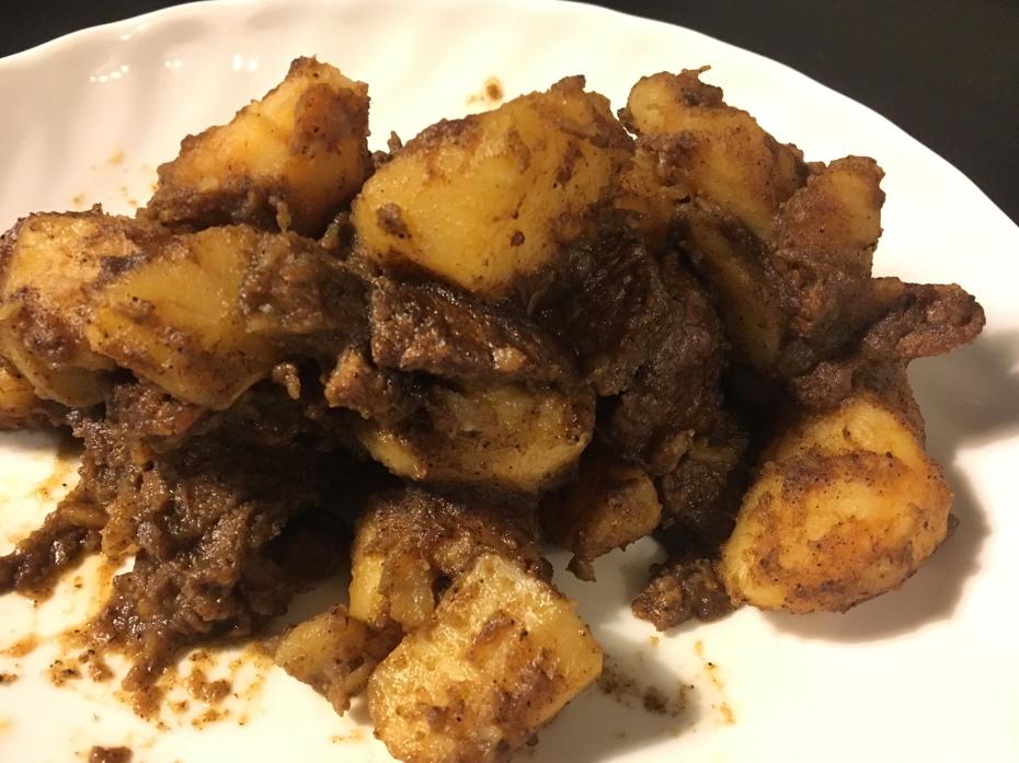 敲级美味台式沙茶牛肉白菜煲
