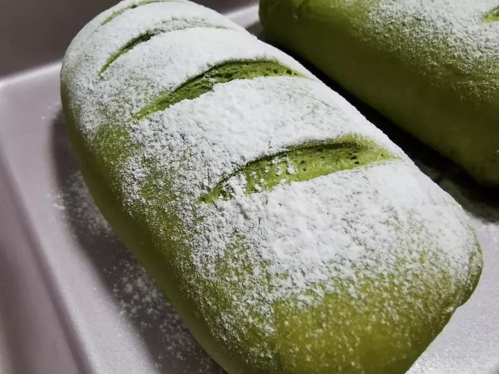 抹茶蜜豆软欧包