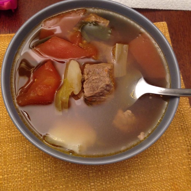 西红柿牛肉汤