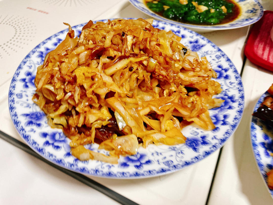 最近爱吃粉丝粉条～包菜炒粉丝