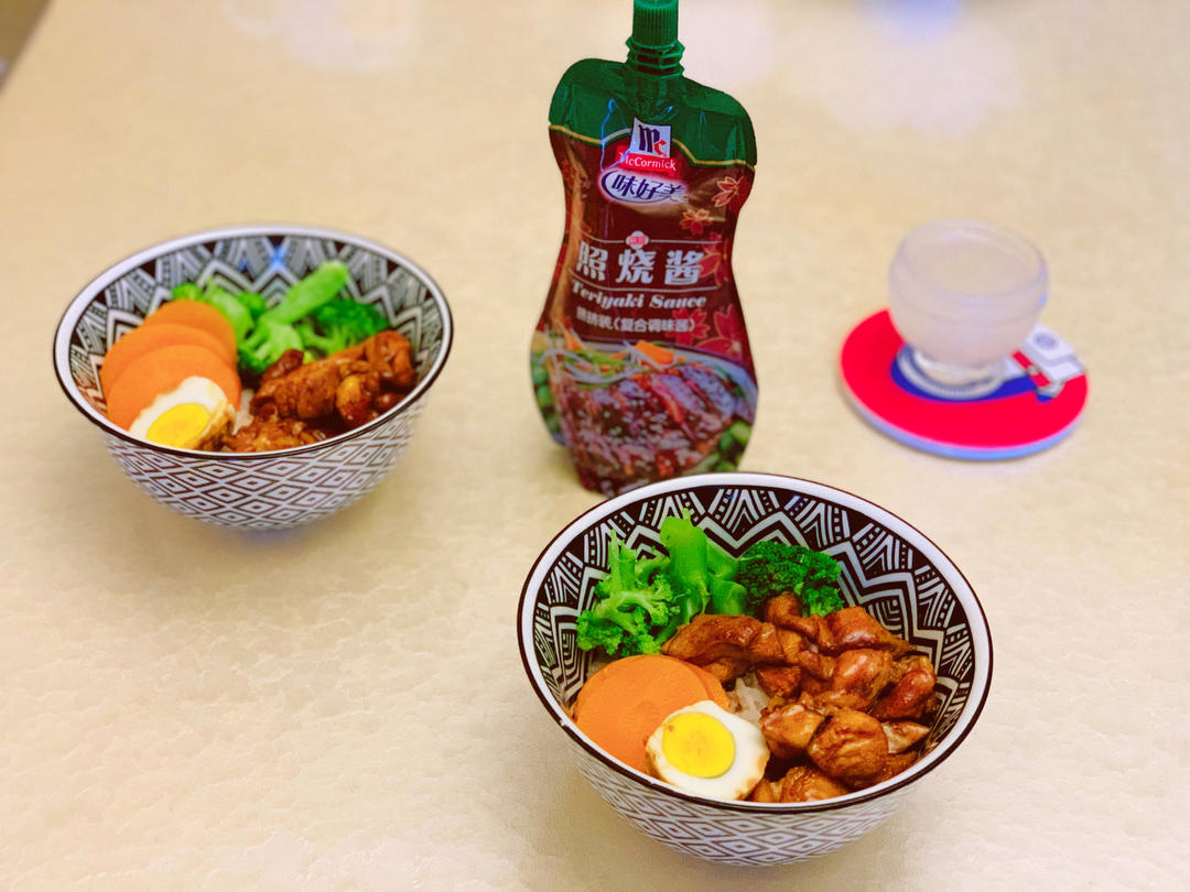 照烧鸡腿饭
