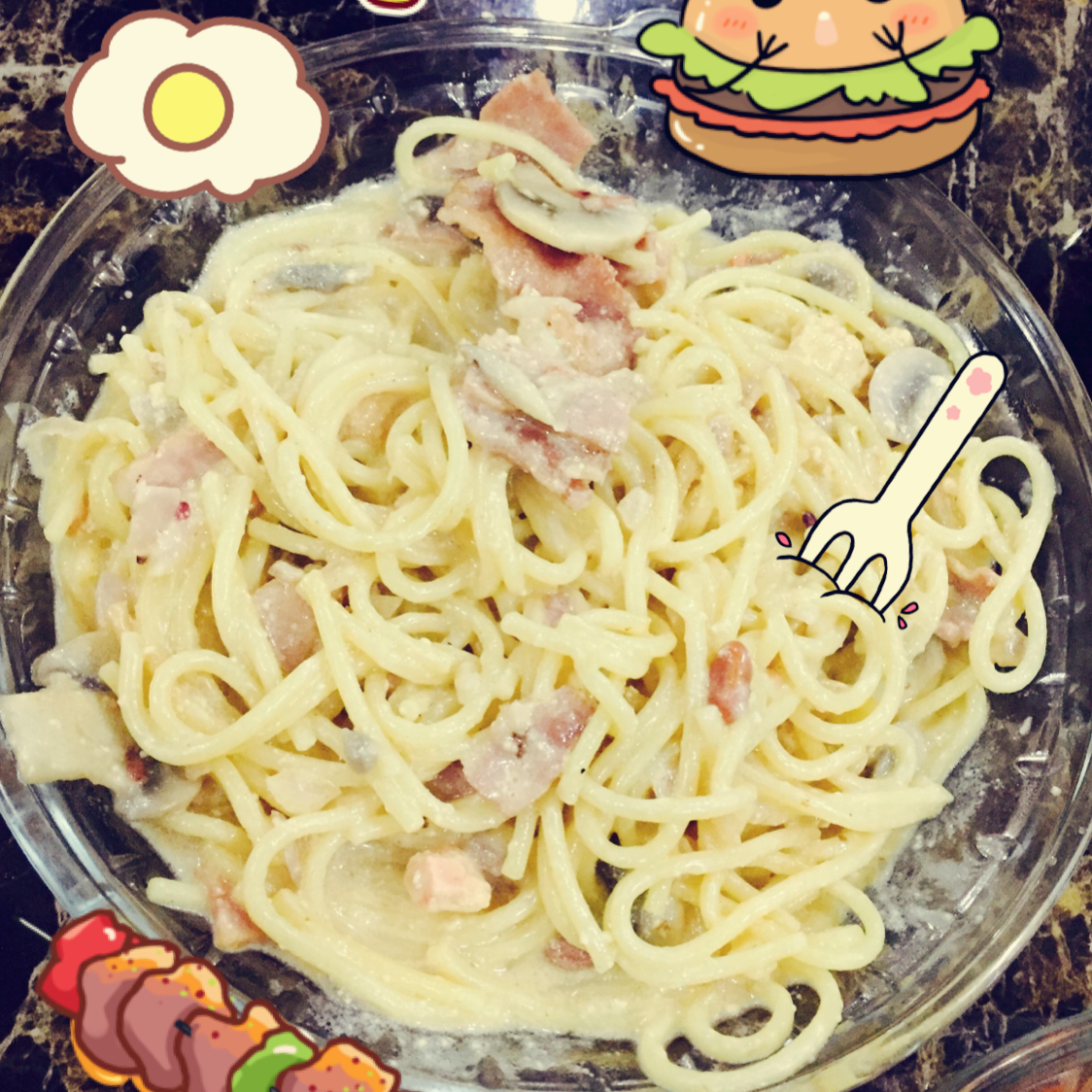 白蘑菇奶油培根意面