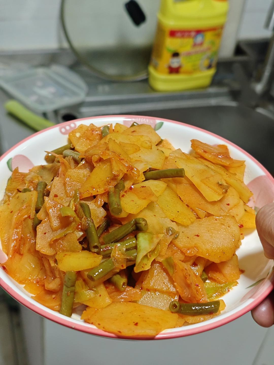 西红柿炒土豆片
