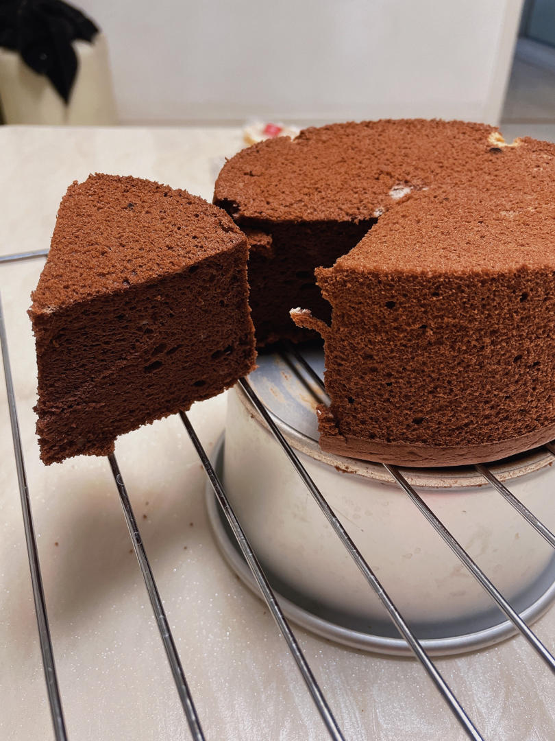 不凹不裂🌟六寸可可戚风蛋糕