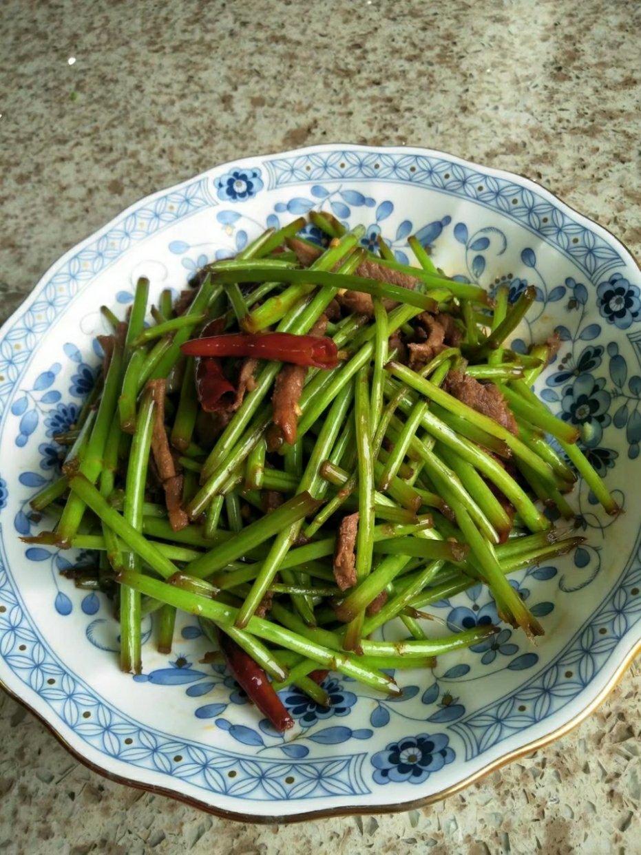 芦蒿炒肉丝