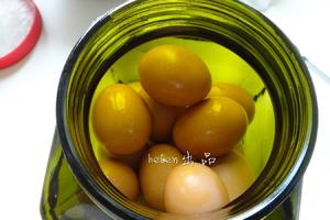腌鸡蛋 （五香盐水版）的做法 步骤3