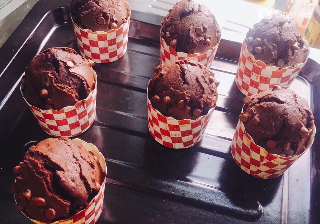 超简单的星巴克巧克力麦芬~~更新啦~无需打发