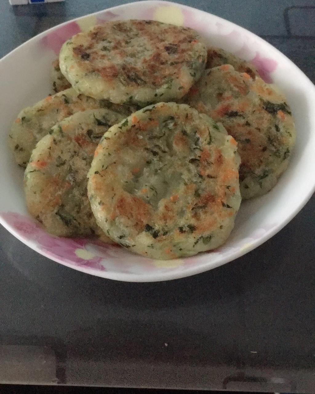 辅食之宝宝土豆蔬菜饼（10个月以上）