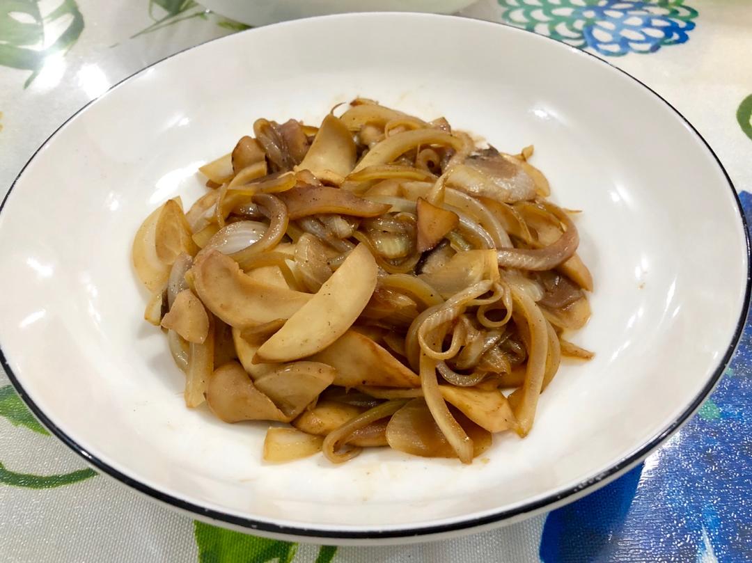 洋葱遇到杏鲍菇