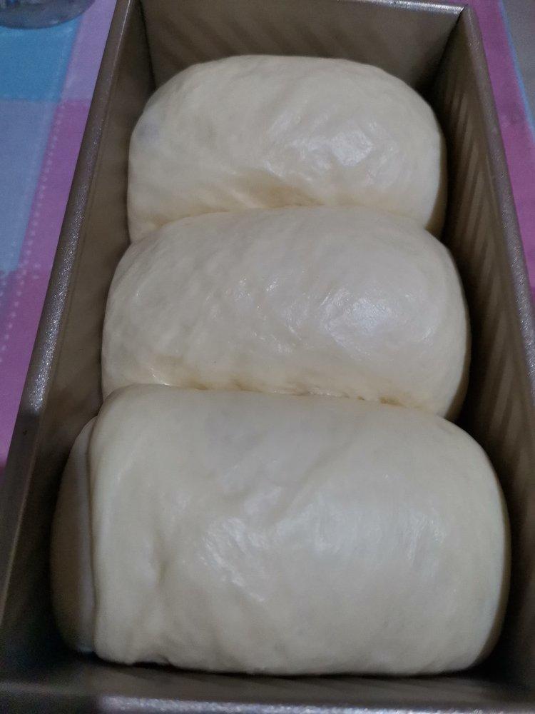 只需一次发酵的超软吐司（附面包机揉手套膜攻略）