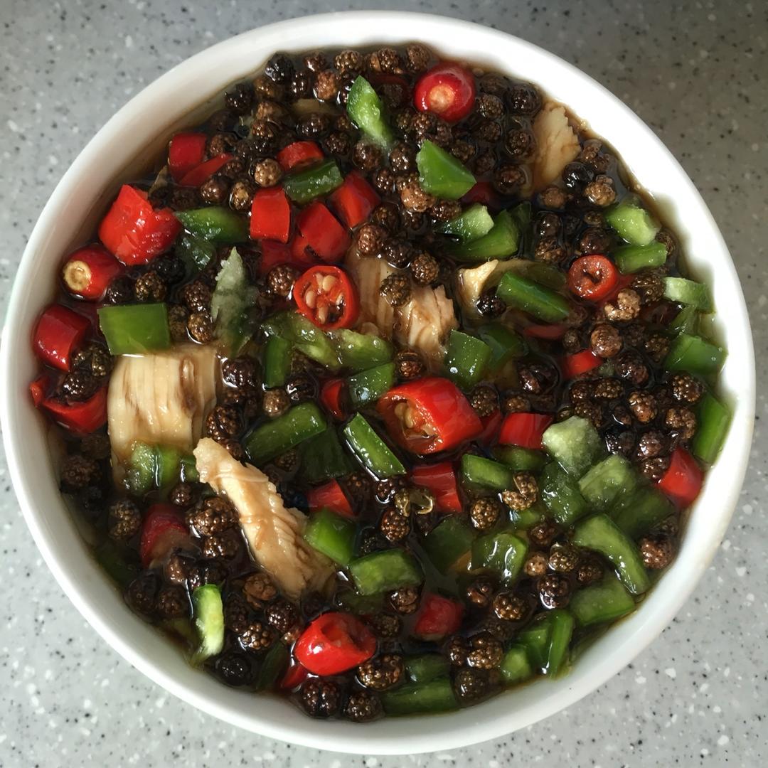 藤椒鸡（重口味江湖菜）