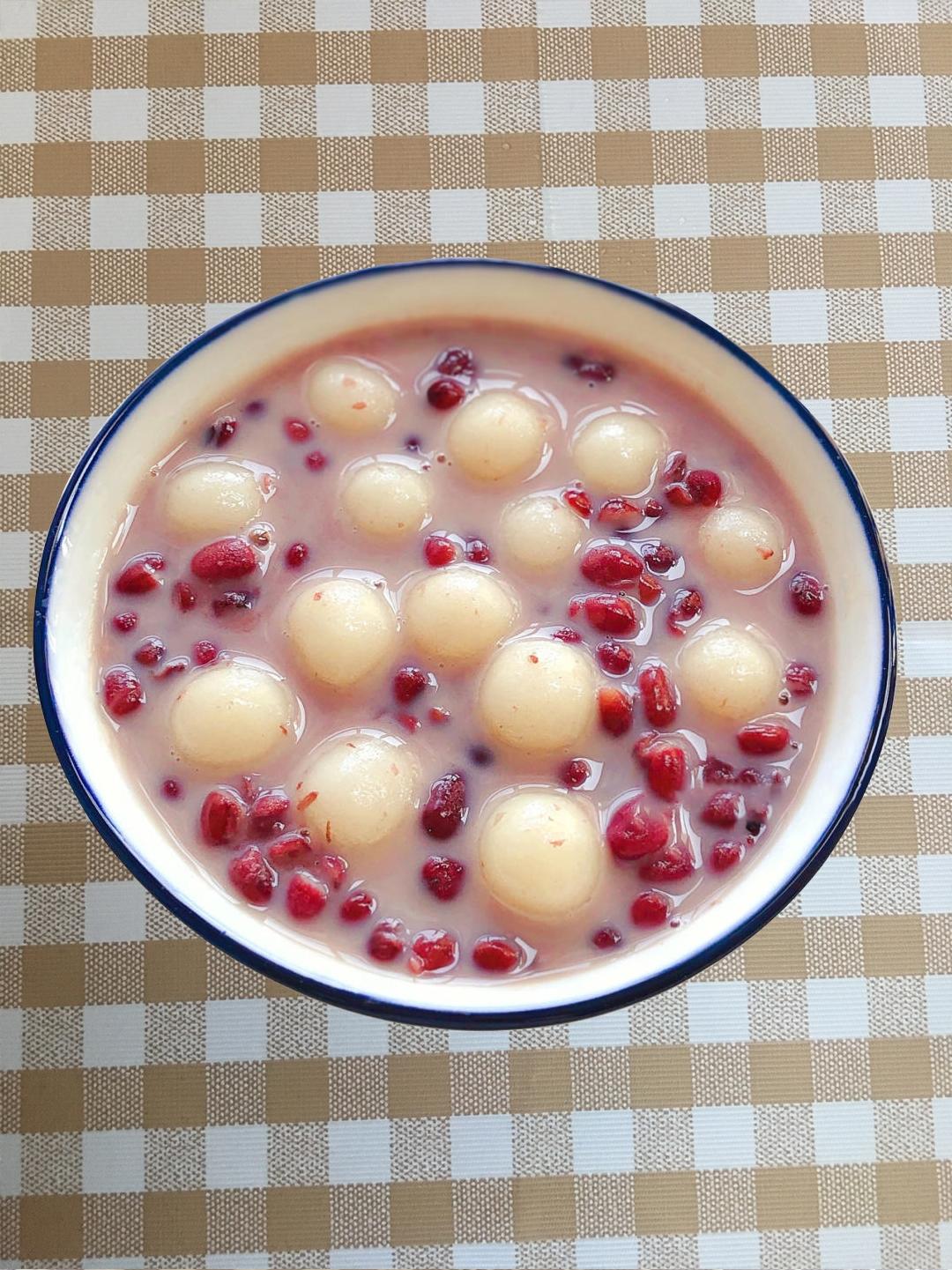 香甜软糯，奶香浓郁的红豆小丸子！！的做法