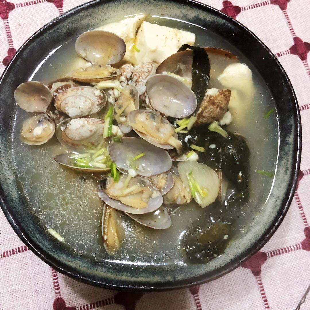 十分钟快手花甲豆腐汤的做法步骤图 天霸地霸 下厨房