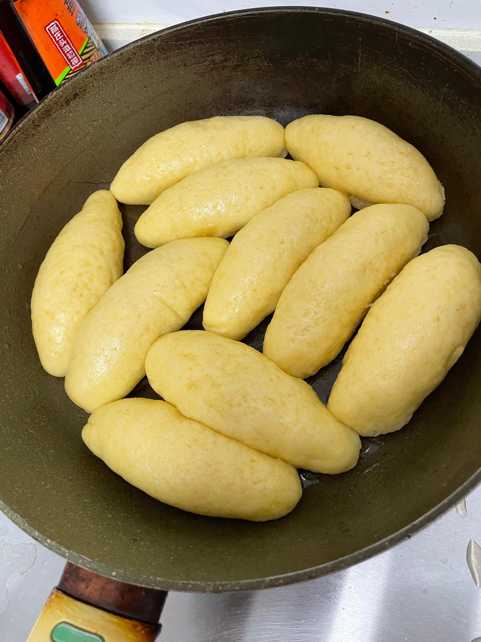 玉米面发面饼子
