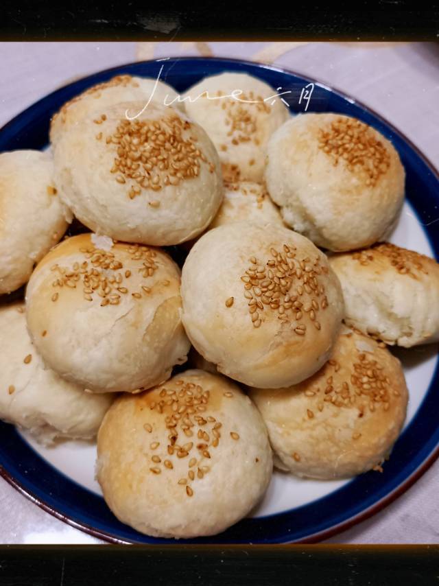 酥皮绿豆饼   酥得掉渣渣
