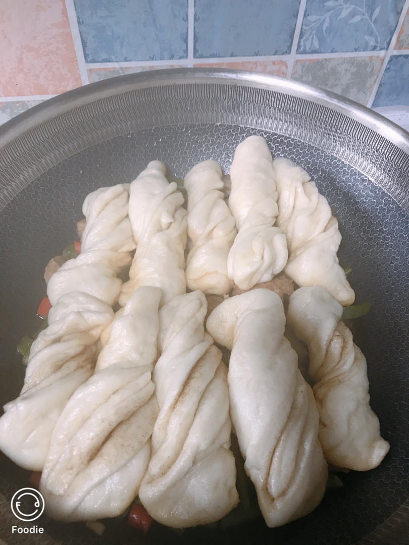 豆角焖花卷（一锅出）
